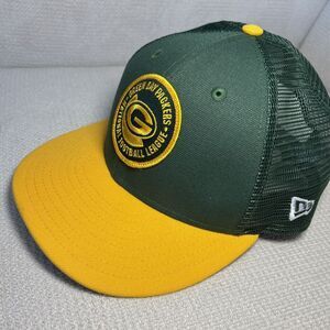 New Era Green Bay Packers NFL 2023 Sideline 9FIFTY Low Profile Mesh Snapback Hat
